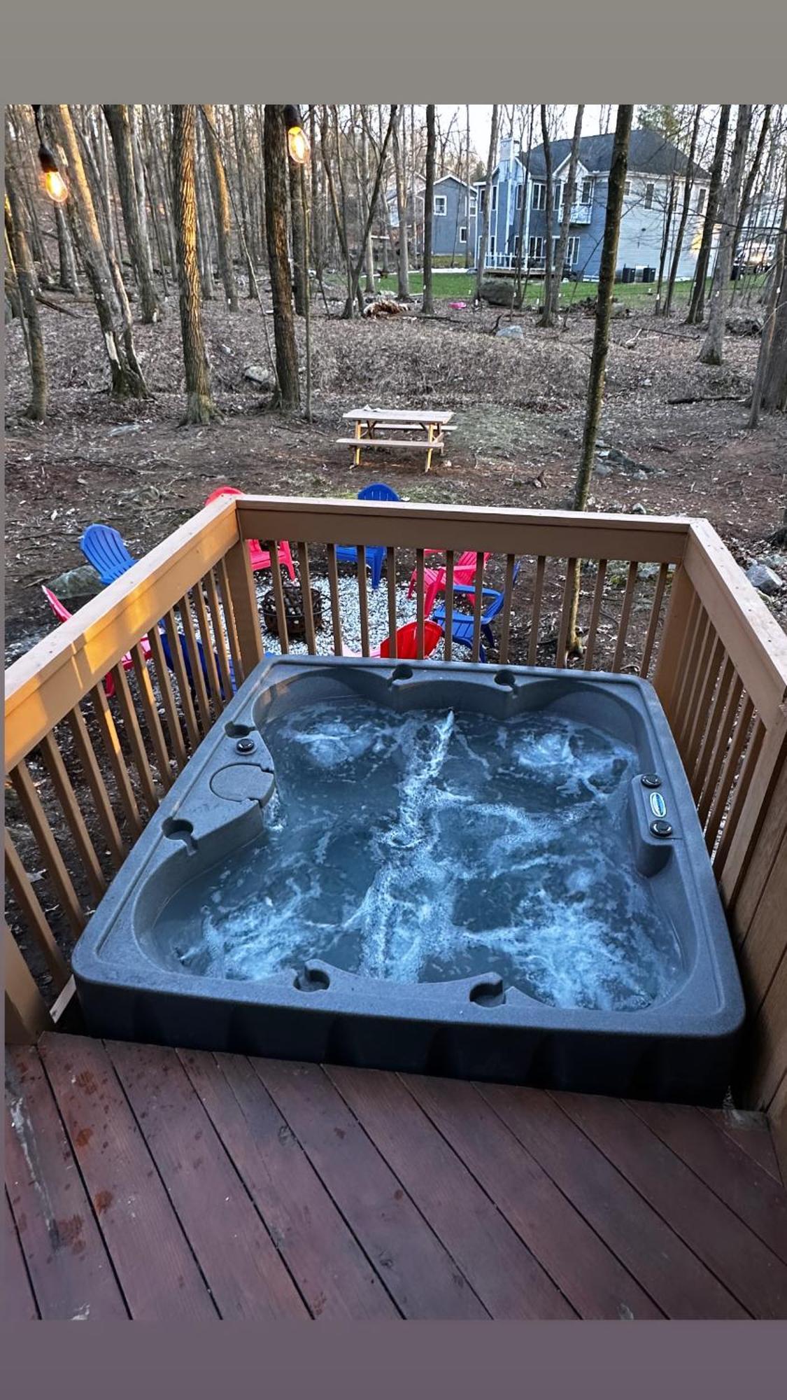 Cozy Cabin At Poconos With Hot Tub And Fire Pit East Stroudsburg Exteriör bild